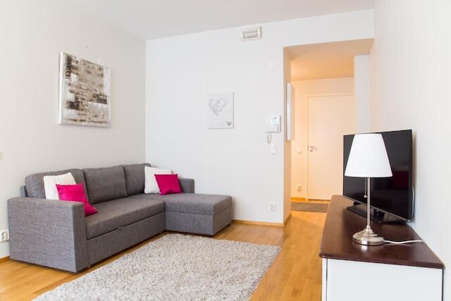 ゴー ハッピー ホーム アパートメント レントロティンカト 21