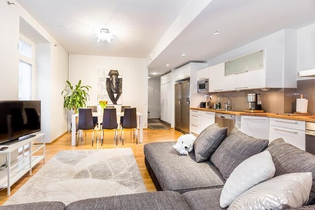 ゴー ハッピー ホーム アパートメント ケウデンプノヤンカトゥ 4