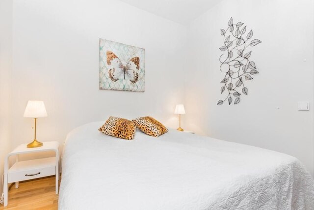 ゴー ハッピー ホーム アパートメント ケウデンプノヤンカトゥ 4