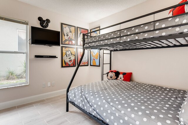 ベッドルーム 4 室、エメラルド アイランド ホーム バイ FS FL VH-8438