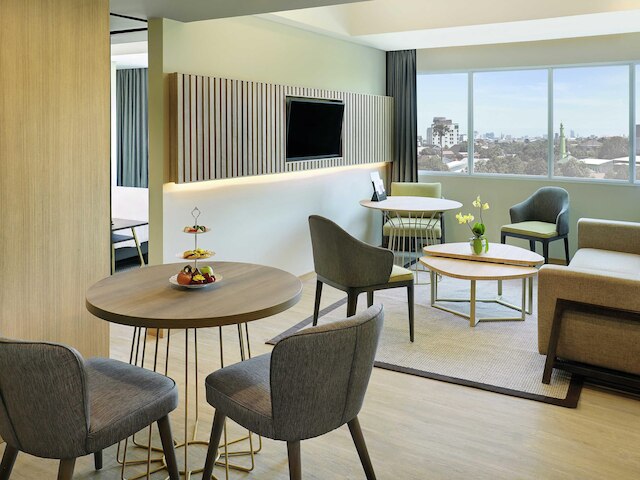 メルキュール マカッサル ネクサ ペタラニ