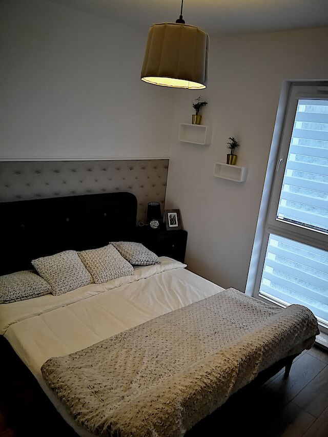 ノバ アパートメンツ ラコウィカ