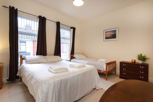 ボドミン、ベッドルーム 2 室、ハウス