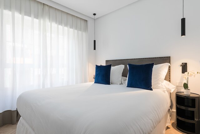 フィールアトホーム ウォルドーフ スイーツ アパートメンツ