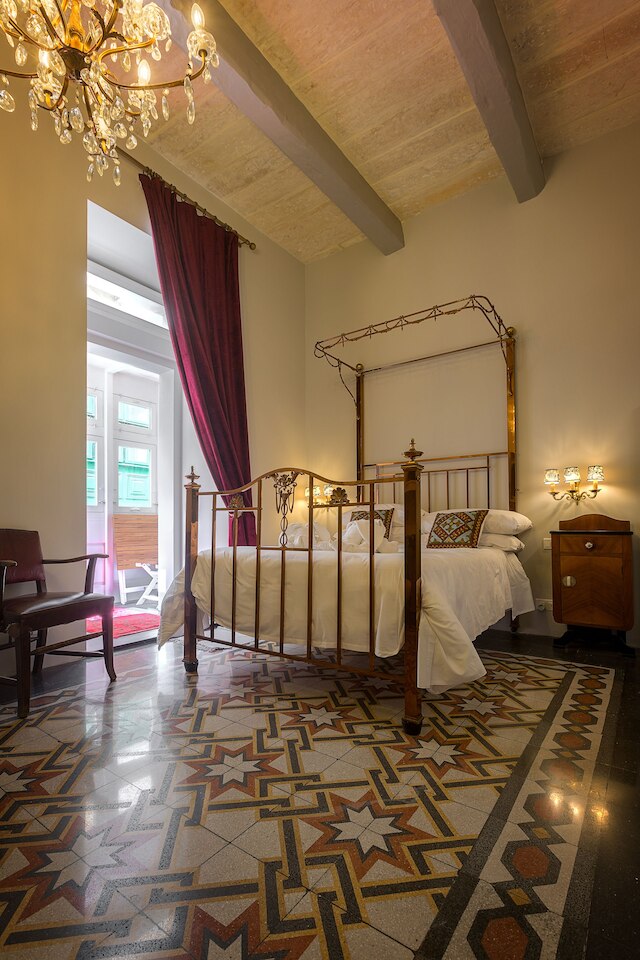 サリー ポート スイーツ