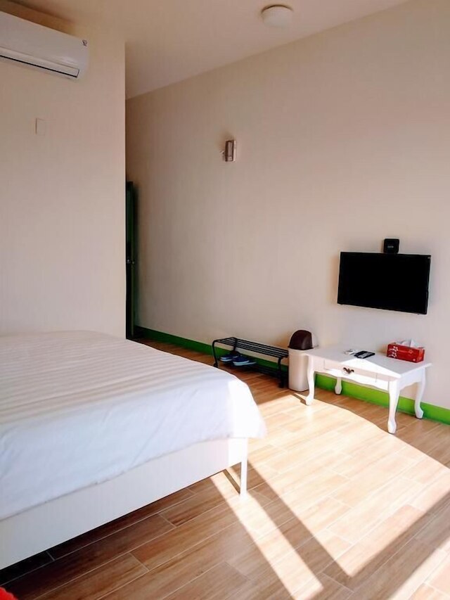 サマー ホームステイ (夏緑地民宿)