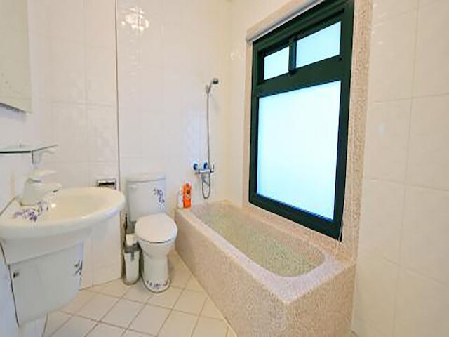 サマー ホームステイ (夏緑地民宿)