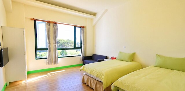 サマー ホームステイ (夏緑地民宿)