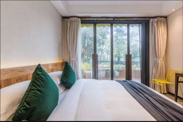 フローラル ホテル グァンラン ウェスト レイク 杭州