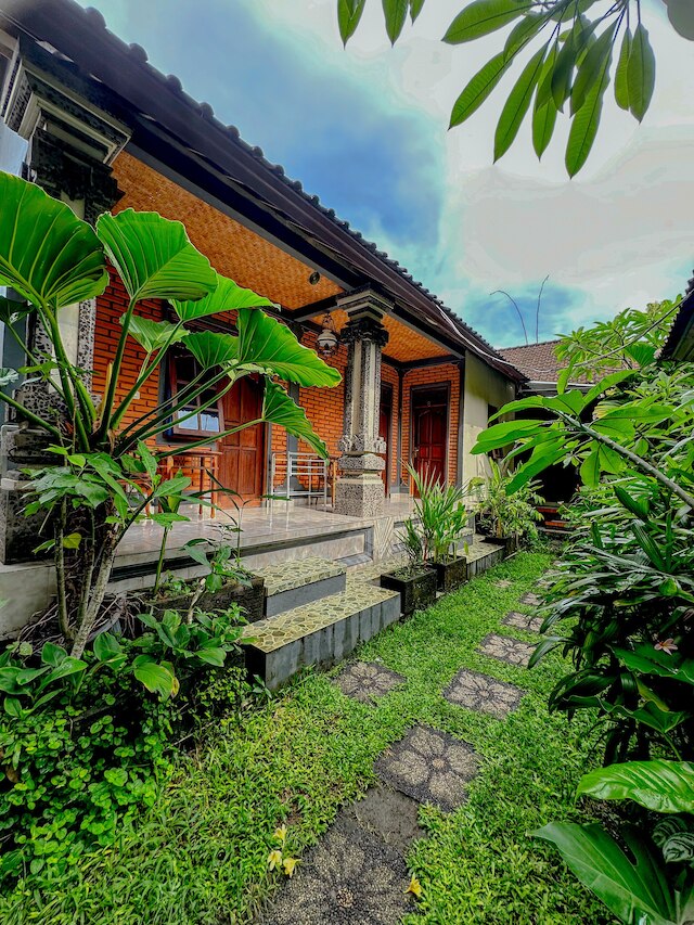 オレクス ホームステイ