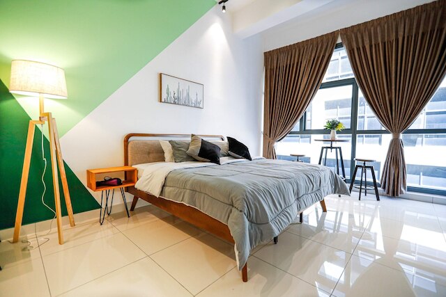 3 タワー バイ プラッシュ