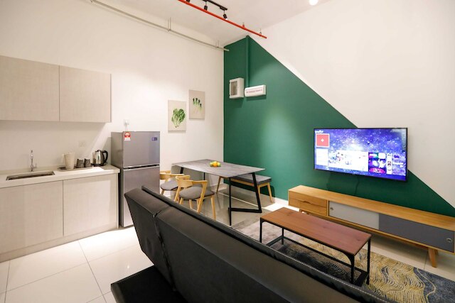 3 タワー バイ プラッシュ