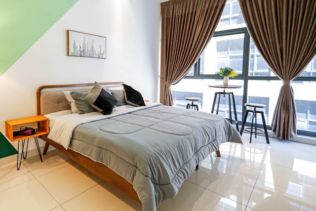 3 タワー バイ プラッシュ