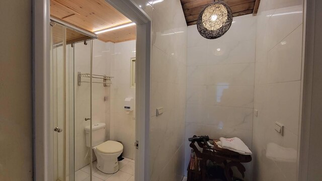 ロハス ギャラリー ロング ステイ ホステル (三才靈芝民宿)