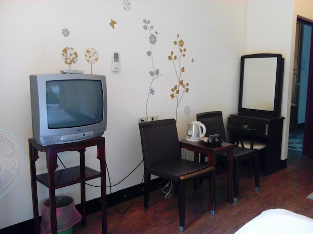 ロハス ギャラリー ロング ステイ ホステル (三才靈芝民宿)