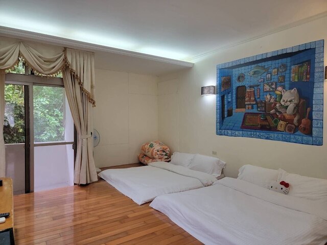 ロハス ギャラリー ロング ステイ ホステル (三才靈芝民宿)