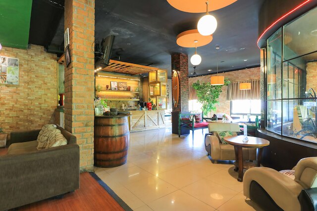 ラブアナ ホームステイ & カフェ ガーデン