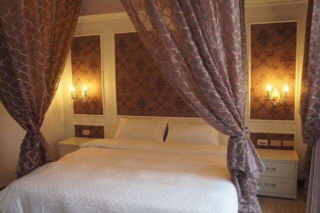 ジャスト ホーム (居歇座民宿)