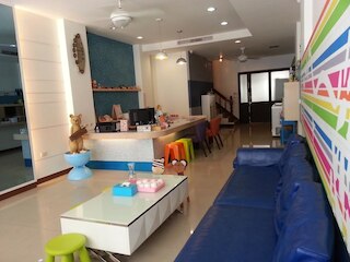 ジャスト ホーム (居歇座民宿)