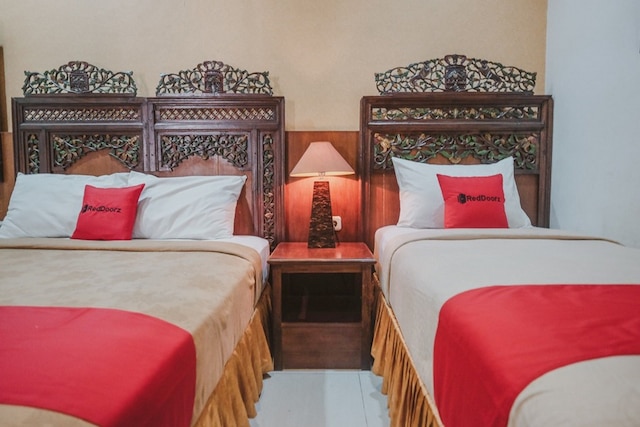 レッドドアーズ、ガレリア モール 2 近く