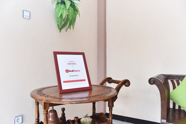 レッドドアーズ シャリア、バトュ ナイト スペクタキュラアー近く