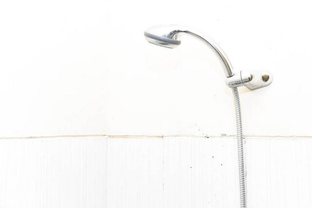 レッドドアーズ、ウニベルシタス ムハマディヤ マカッサル近く