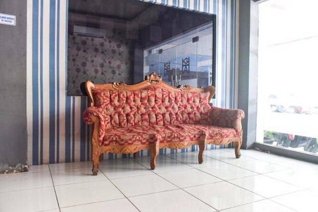 レッドドアーズ、ウニベルシタス ムハマディヤ マカッサル近く