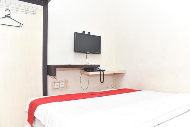 レッドドアーズ、ウニベルシタス ムハマディヤ マカッサル近く