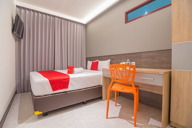 レッドドアーズ、タマン レジョムリオ近く