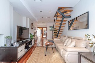 エア M8 アパートメンツ オン マウント ストリート