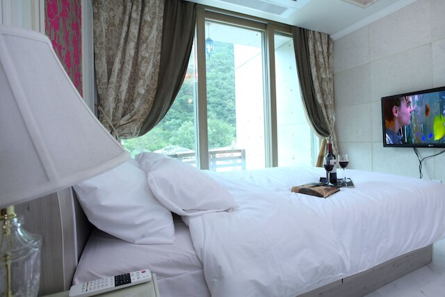 ムーン オン ザ クラウド