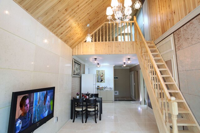 ムーン オン ザ クラウド