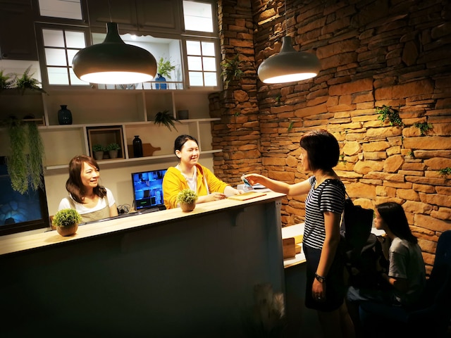 ブルーウォーター ホテル 桃園 (藍水軽旅)