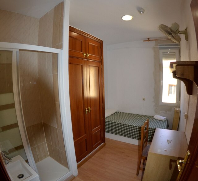 レジデンシア ロサレス