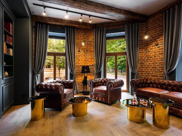 ホテル ヴァヴェル クイーン