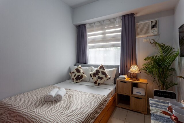 ブエンビアヘ アーバン デカ タワー エドサ