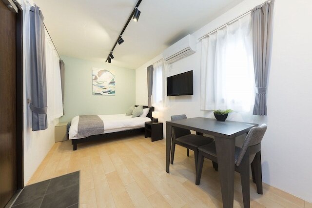 B3 Maison Philippe Shitaya 302