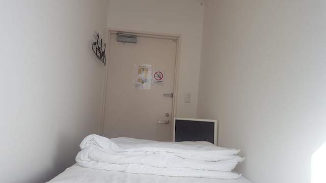 那覇市松尾 個室ホステル美らキャビン