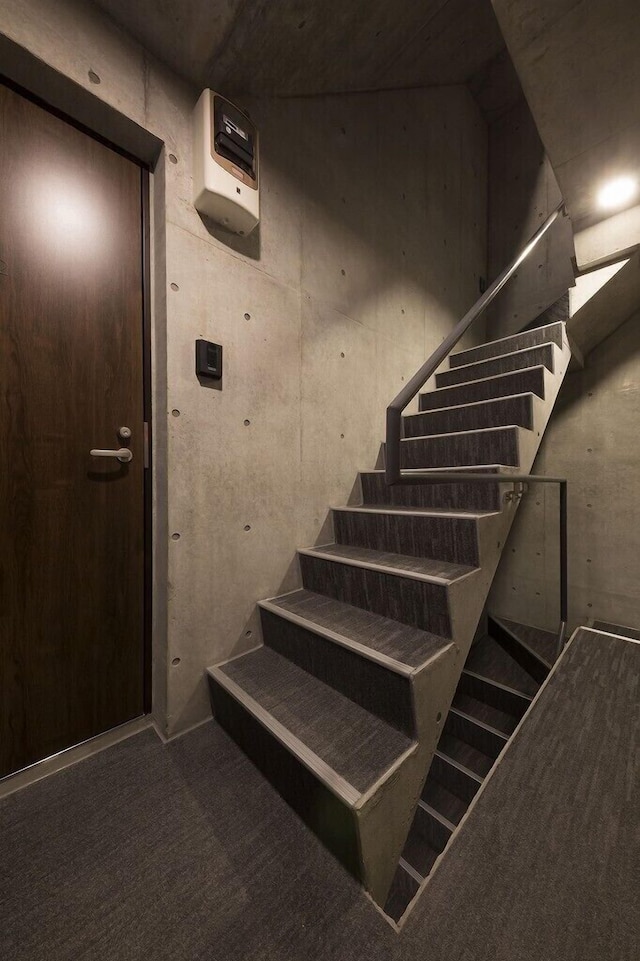 B4 Maison Philippe Shitaya 402