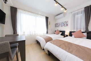 C3 Maison Philippe Shitaya 303