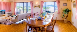 Country house, Uruma