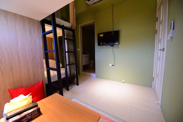 K2 ホステル (二高輕旅)