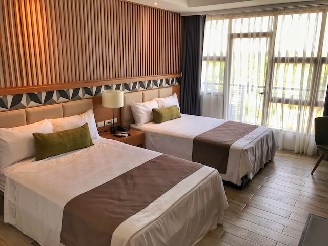 ザ クラウン レジデンシス アト ハーバー スプリングス