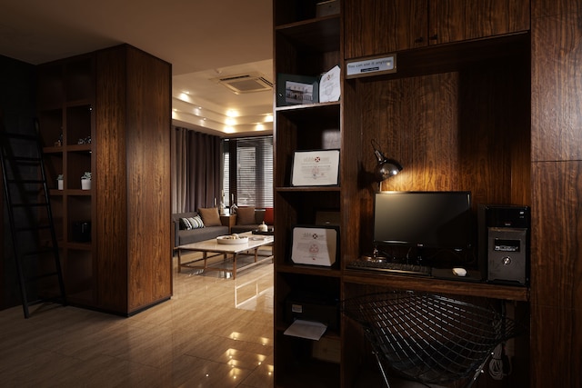 ホテル ビズ イン