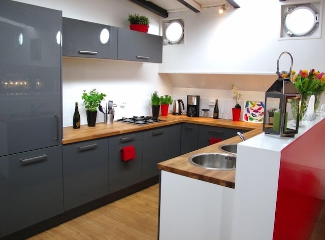 ボートホテル ロッテルダム セブン