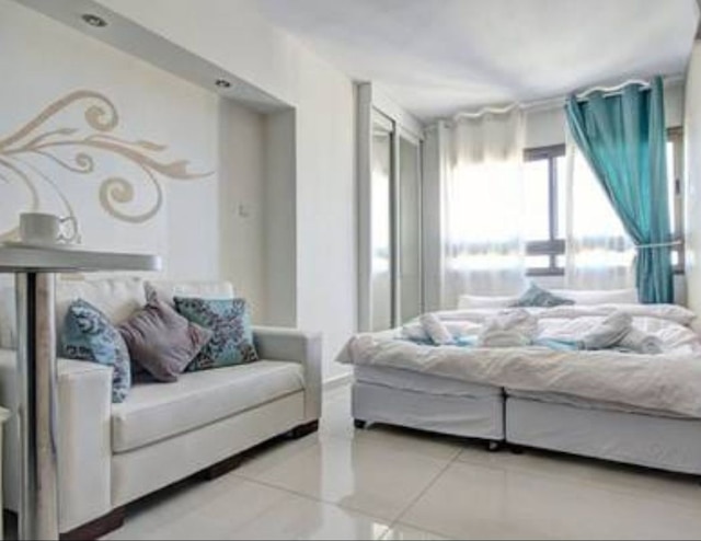 トップ オブ エルサレム アパートメンツ - シティ タワー