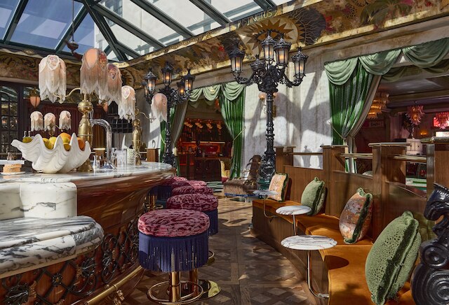 ラファイエット・ホテル＆クラブ