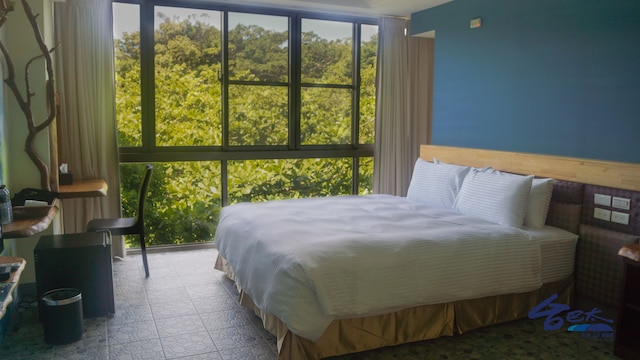 トップ タイ B&B (台巴太 天空密碼)