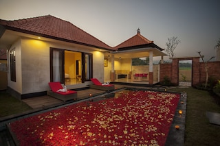 ザ サワ リゾート & ヴィラ