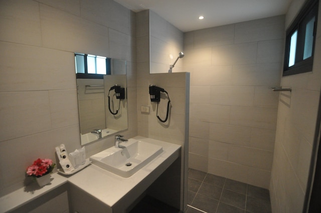 ザ エイト ラトヴィティ ハウス